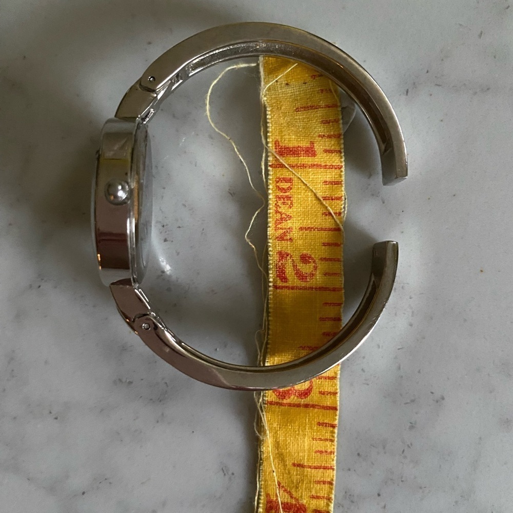 Avon Silver-tone Contemporary Classic Cuff Watch with Large Numbers - Picture 7 of 8